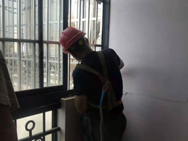 雨季窗戶漏水頭疼無比？來看看怎么處理窗臺防水維修補漏