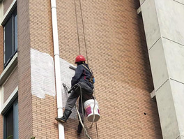 外墻瓷磚漏水怎么辦？瓷磚外墻滲水是怎么回事？