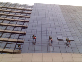 關(guān)于外墻清洗十點(diǎn)安全問(wèn)題